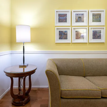 Palazzo Turchini 4* Naples