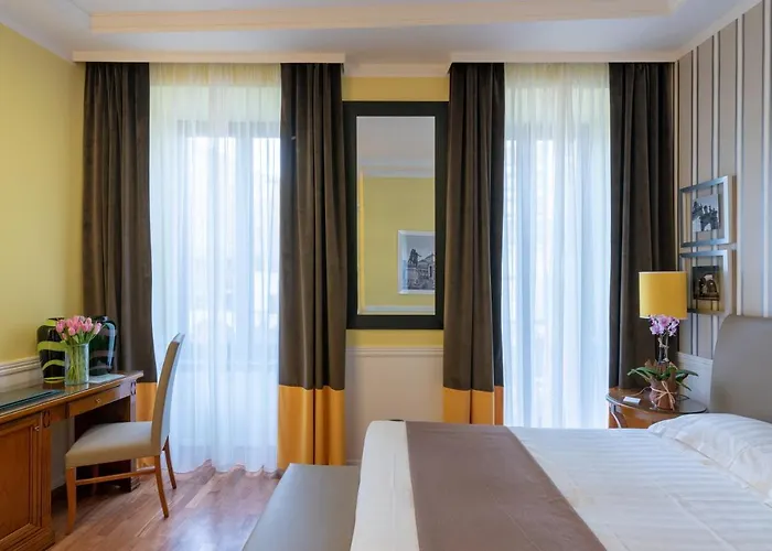 מלון Palazzo Turchini 4*